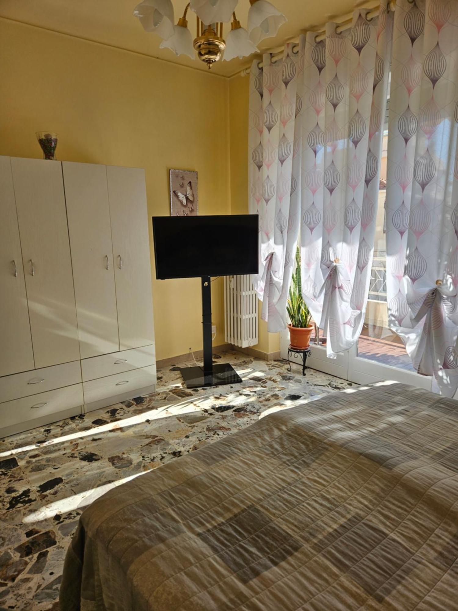 Casa Dell Amore 4 Apartment Sanremo Luaran gambar